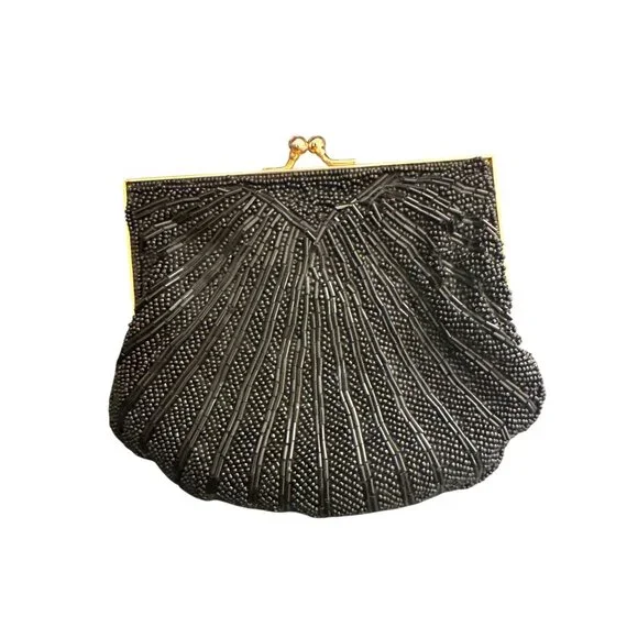 Carolyne Barton Black Beaded Clutch Purse With Gold Chain Strap & Clasp Closure - Picture 5 of 5